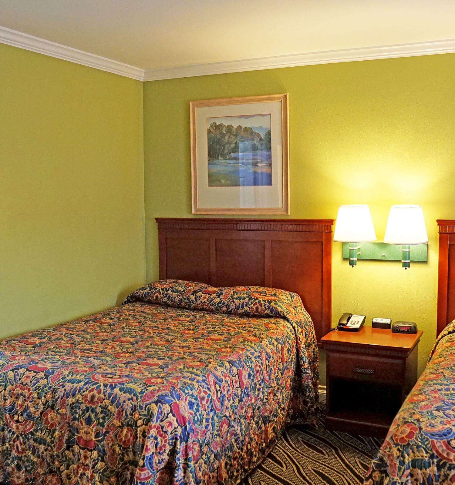 Redondo Inn & Suites
